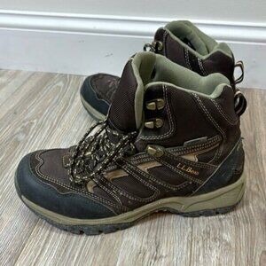 L.l Bean men tek 2.5 brown snow boot size 9